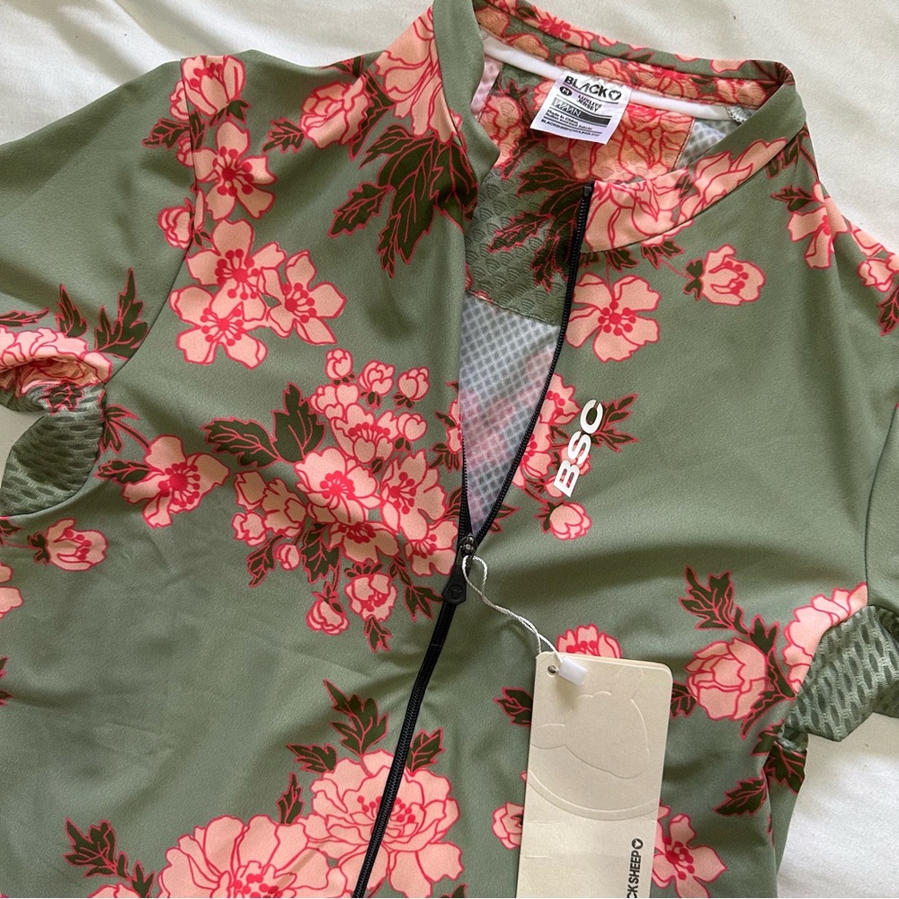 NWT Black Sheep Luxlite Jersey | M